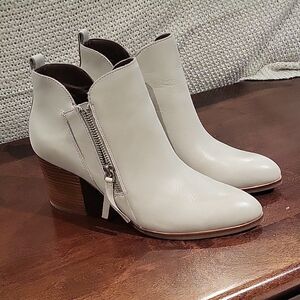 Donald J. Pliner White Ankle Booties